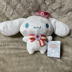 シナモロール　センイルケーキぬいぐるみ