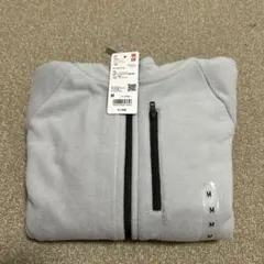新品未使用タグ付き！UNIQLOのライトフリースフルジップパーカー