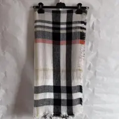 チェック柄 正方形　大判ストール マフラー フリンジ 白 黒 オレンジ