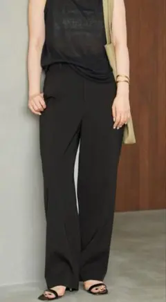 【新品タグ付き】Plage FORM CROPPED パンツのサムネイル