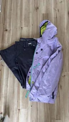 Oakley スノーボードウェア 上下セットのサムネイル