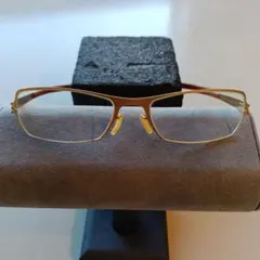 Item thumbnail for item e61060ed-3830-4126-a9a6-42e2072bed88