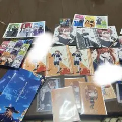 カラフルピーチのグッズ、娘のお下がり うりくん、えとさん推しなので多めです。