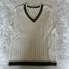 vネックベスト