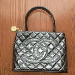 CHANEL　シャネル　マトラッセ　復刻　トートバッグ