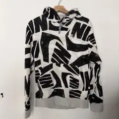 Nike フード付きパーカー