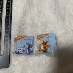 ディズニーキャラクター ティガー　イーヨー　吸盤マスコット　2個セット