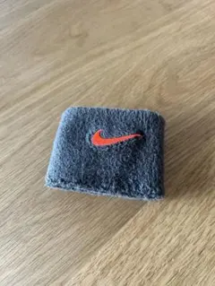 NIKE リストバンド　１個のみ