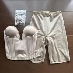 【ぷる】美品　ホワイトランジェリー　ラ・ビーナ ビスチェ　C70 ぷる様専用】美品 ホワイトランジェリー ラ・ビーナ ビスチェ C70