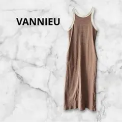 ヴァニーユー ボーダー リブ ロングワンピース ノースリーブ バックスリット