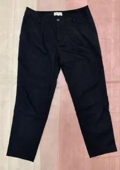 カジュアルパンツ ブラック　無地 シンプル