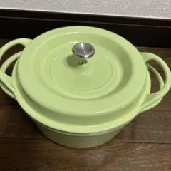 LE CREUSET 両手鍋 25cm ライトグリーン - メルカリ