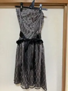 パーティードレス