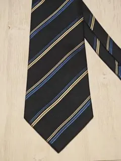 SANTA BARBARA ストライプ ネクタイ