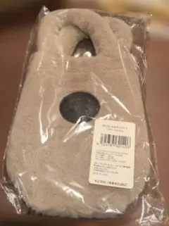 新品　スタバ　スターバックス　ボトルショルダーバッグファーベージュ