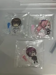 ガンダムSEEDFREEDOM アクリルスタンド 3個セット