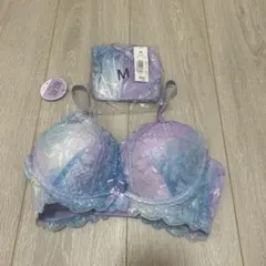 Item thumbnail for item eb07174d-f55f-4027-a94b-0f8893b45658