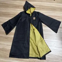 ハリポタ衣装(ローブ+眼鏡 + ネクタイ+魔法の杖) 4点セット　黄