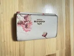 COACH 花柄 レザーキーケース