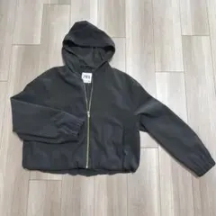 ZARAフード付きクロップドパーカー ブラック(最終価格)