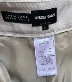 GIORGIO ARMANI パンツ ベージュ 36のサムネイル