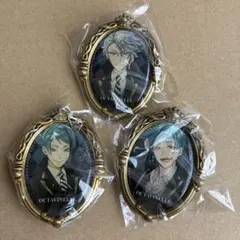ツイステッドワンダーランド ブローチ　アズール　ジェイド　フロイド