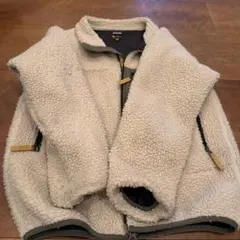 patagonia フリースジャケット M クリーム