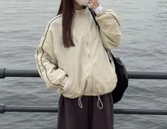 nugu バイカラーウインドブレーカー ベージュ