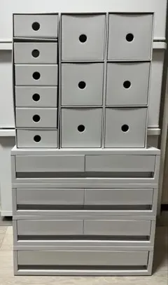 Item thumbnail for item 3950b9cc-d7bb-41b5-b4b5-1c8e7e0391b0