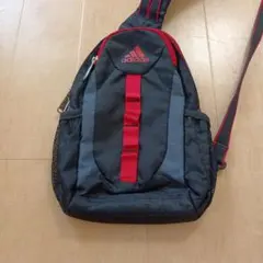 adidas キッズ ボディバッグのサムネイル