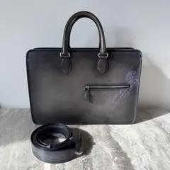 特注 定価73万円 ベルルッティ アンジュール スクリットレザーブリーフケース