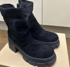 2026年最新】UGG カラー：ブラック系 レディース サイドゴアブーツの