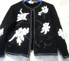 美品 PUREZZAプレッツァビーズ入りカーディガン