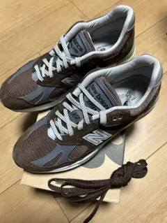 BEAMS 別注New Balance 991 v2
