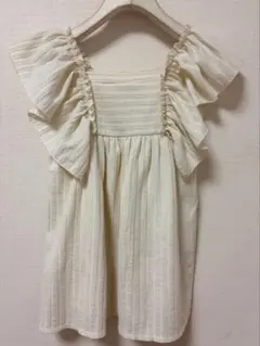 【美品】ZARA フリル付き半袖ワンピース 110cmのサムネイル