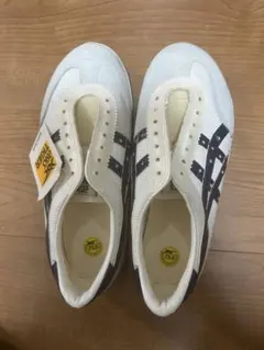 アシックスTiger スニーカー