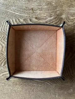 レザートレイ　小物入れ