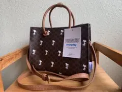 スヌーピー　しまむら　バッグ　濃茶色