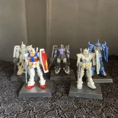 機動戦士 RX−78−2 ガンダム　フィギュア5体セット【台座付き】