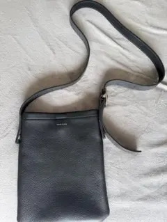 【美品】Hender Scheme レザーショルダーバッグ ブラックのサムネイル