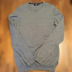 Hugo Boss ニットＬサイズ