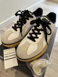 DELECITY Onitsuka Tiger オニツカタイガー