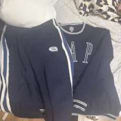 GAP ネイビー スウェットセット L/S ワイザー着用値下げできます