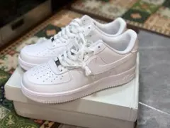 2025年最新】エアフォースワン 26.5の人気アイテム - メルカリ