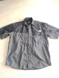 THE NORTH FACEユニセックスナイロンシャツのサムネイル
