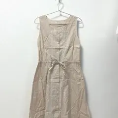 ノースリーブシャツワンピース ベージュ　ギンガムチェック　刺繍あり