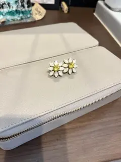 Item thumbnail for item 037d9ddb-1e13-4c62-9600-75993892055e