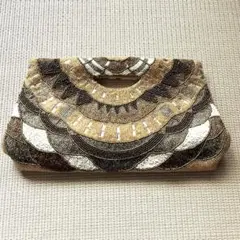 MOYNA ビーズ刺繍 クラッチバッグ　デイリーにもパーティーにも　極美品