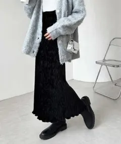 GeeRA ベロアプリーツロングスカート　黒