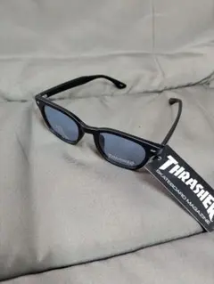 THRASHER サングラス 偏光レンズ ブラックのサムネイル